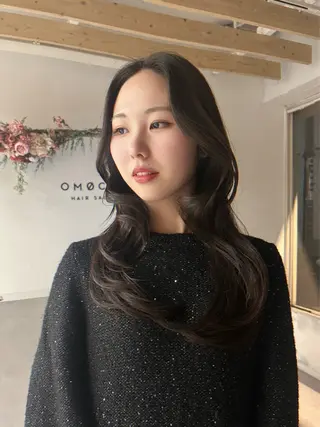 ロング ayu omochaのヘアスタイル