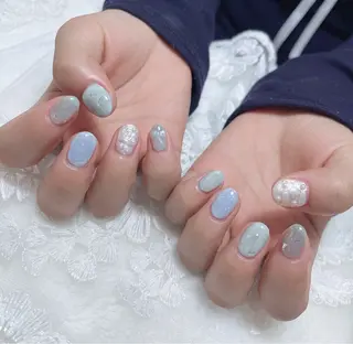 ネイル AURA NAIL 🌟鶴見店のネイルデザイン