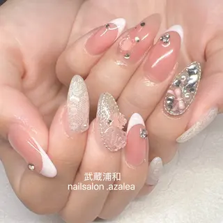 ネイル R inのネイルデザイン
