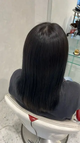 ロング カラー 中屋 比呂のヘアスタイル