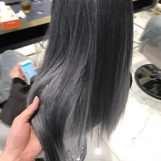 ロング カラー YUI𓍯ｴｸｽﾃ /ﾆｭｱﾝｽｶﾗｰのヘアスタイル