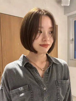 ショート カラー mei|顔まわり ×透明感カラーのヘアスタイル