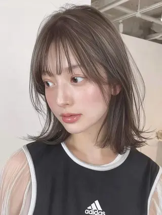 ミディアム カラー ✨エクステ✨本数・ 色合わせ相談可／山口のヘアスタイル