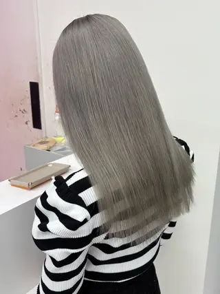 ミディアム カラー JPCY MIRIYAのヘアスタイル