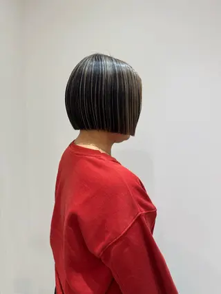 ショート カラー 大人な抜け感レイヤー remi🖤のヘアスタイル
