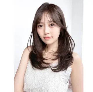セミロング カラー ITbyALBUM 藤沢店のヘアスタイル