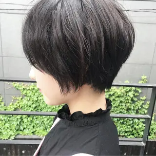 ショート カラー 大人女性ショート専門 tomodaのヘアスタイル