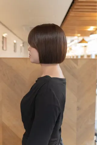 ショート カラー 〈ボブ〉縮毛矯正 船橋駅5分/鈴木杏美のヘアスタイル