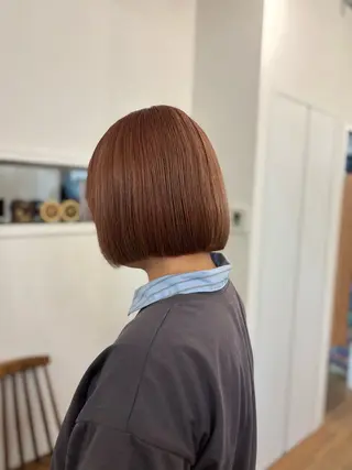 ショート momo /フェイスレイヤーのヘアスタイル