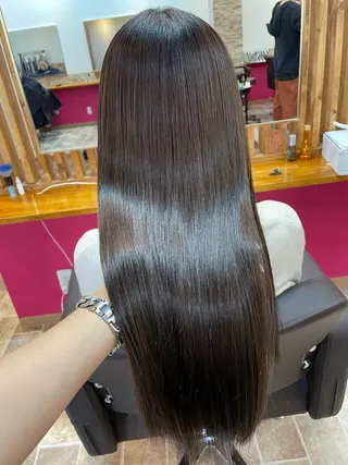 ロング カラー YUI/ ブリーチカラー🌷のヘアスタイル