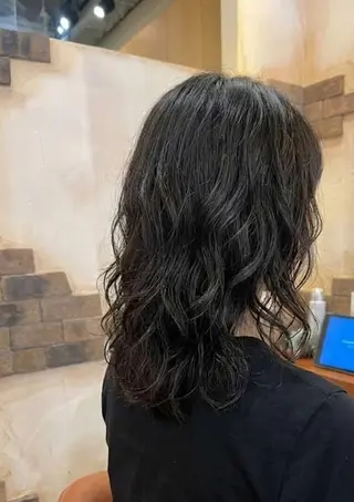 セミロング パーマ flencia 丸 和博|カットのヘアスタイル