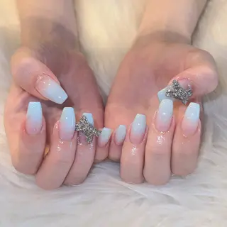 ネイル Tinaネイル 難波のネイルデザイン