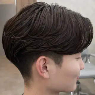メンズ ニュアンスパーマ🌀 毛流れ🩶イザベラのヘアスタイル