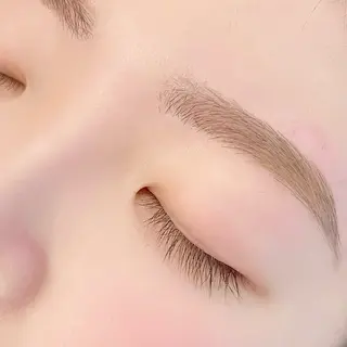 アイブロウ LELEGANCE eyelashの眉毛・アイブロウイメージ