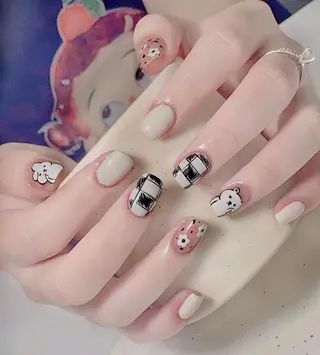 ネイル Mika Nail 池袋のネイルデザイン