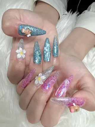 ネイル ENsalon AKIRAのネイルデザイン