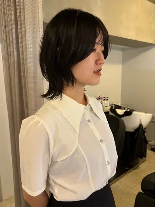 ミディアム 小野 明日香のヘアスタイル