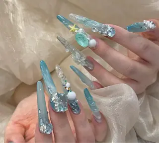 ネイル D-BEAUTY Nailsalonのネイルデザイン