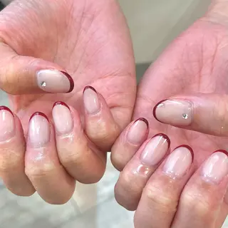 ネイル One’Ness Nana🤍のネイルデザイン