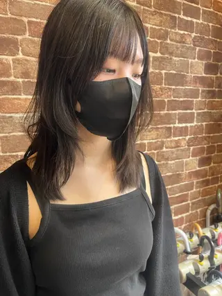 セミロング カラー 久木原 ゆりのヘアスタイル