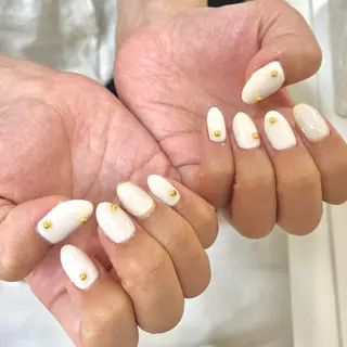 ネイル One’Ness Nana🤍のネイルデザイン