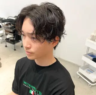 ミディアム パーマ メンズ 服部 雄輝のヘアスタイル