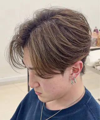 パーマ メンズ 濱口 健慎のヘアスタイル