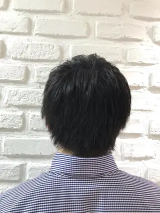 ショート メンズ 【暖色カラー特化】 中山由梨のヘアスタイル