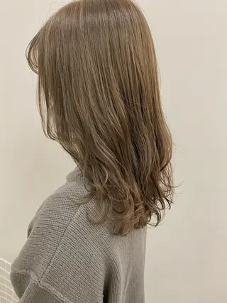 ミディアム Okamura Chisatoのヘアスタイル