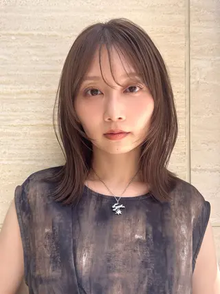 ミディアム カラー レイヤー/ボブ/透明 感カラー/佐藤奈由のヘアスタイル