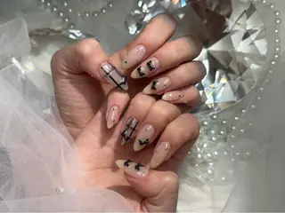ネイル めぐ 💫ワンホンネイルのネイルデザイン