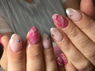 ミディアム ネイル Beauty Salon Lunaのエステ・リラクイメージ