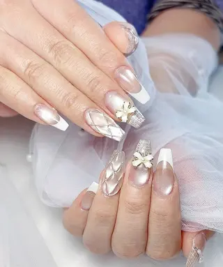 ネイル ネイルサロン Auraのネイルデザイン