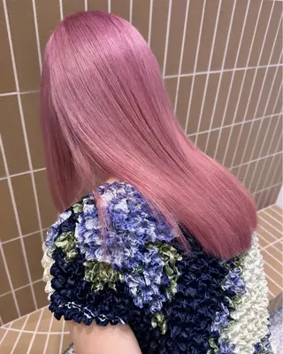 セミロング カラー ピンクカラー美容師 新宿美容室🎀のヘアスタイル