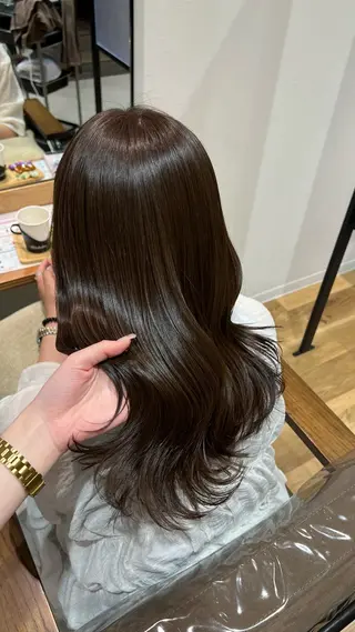 カラー 磯山 彩芽🌛🌿のヘアスタイル