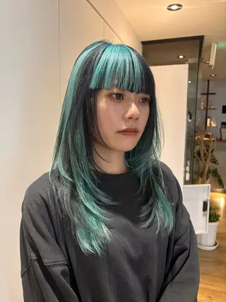 ロング 前田 菜奈子のヘアスタイル