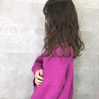 セミロング カラー 髪質改善 中川 翔のヘアスタイル