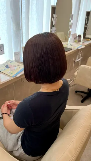 ショート 山下 稚葉 艶髪/透明感カラーのヘアスタイル
