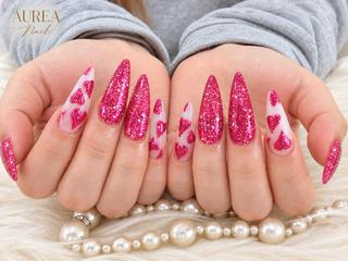 ネイル H-nail ロング/3D/Y2Kのネイルデザイン