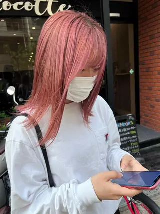 ミディアム トップスタイリスト/ アユミのヘアスタイル
