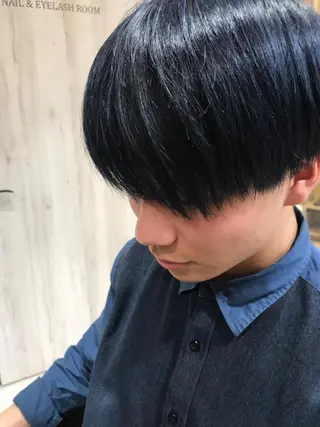 ショート EARTH岩楯 優貴のヘアスタイル