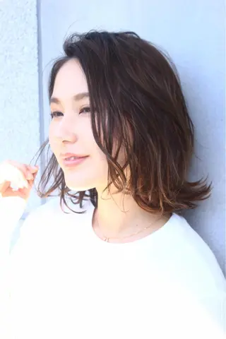 ミディアム カラー アメリラブヘアー 土屋 洋平のヘアスタイル
