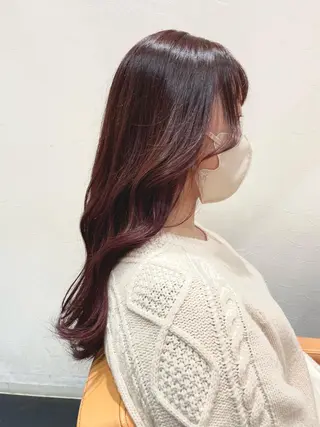 ロング カラー 福川 絢音のヘアスタイル