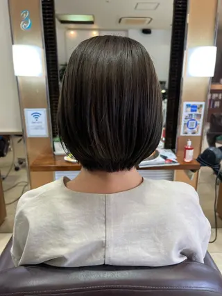 ショート カラー 後藤 優瞳のヘアスタイル