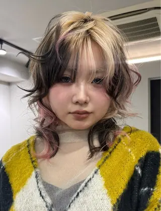 ロング 🌈【🎀ヘアデザイ ナー🎀】✨ノン✨のヘアスタイル