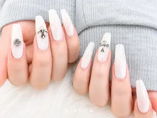ネイル Bianca Mikuのネイルデザイン