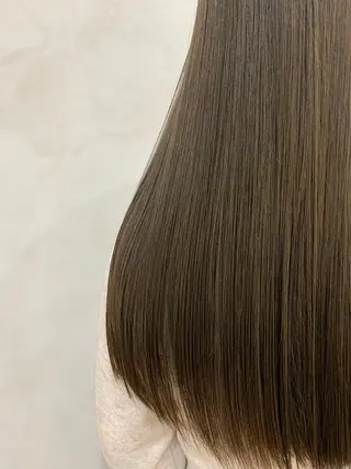 ロング カラー マンツーマン施術/ ダブルカラー/アリサのヘアスタイル