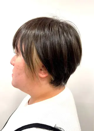 ショート カラー 井上 悠人のヘアスタイル