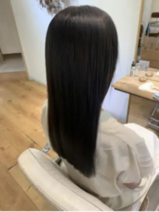 ミディアム カラー パーマ ヘアアレンジ ヘアケア特化型サロン newi 梅田のヘアスタイル