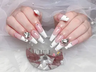 ネイル Nailsalon CHILL大須店💅のネイルデザイン